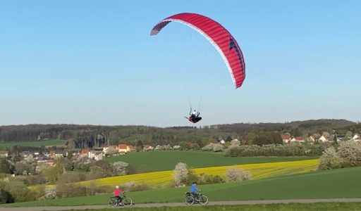 RAST_rc_paraglider_liegegurtzeug_rocket_by_para_avaition_rc