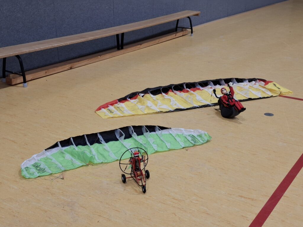 RC-Paraglider Cloud 1.0 und Cloud 0.5