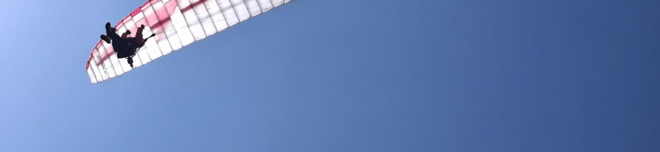 Erster Frühlingsflug: Stable 2.1 Race Hybrid im Annafree-Setup mit Pilotin Anna