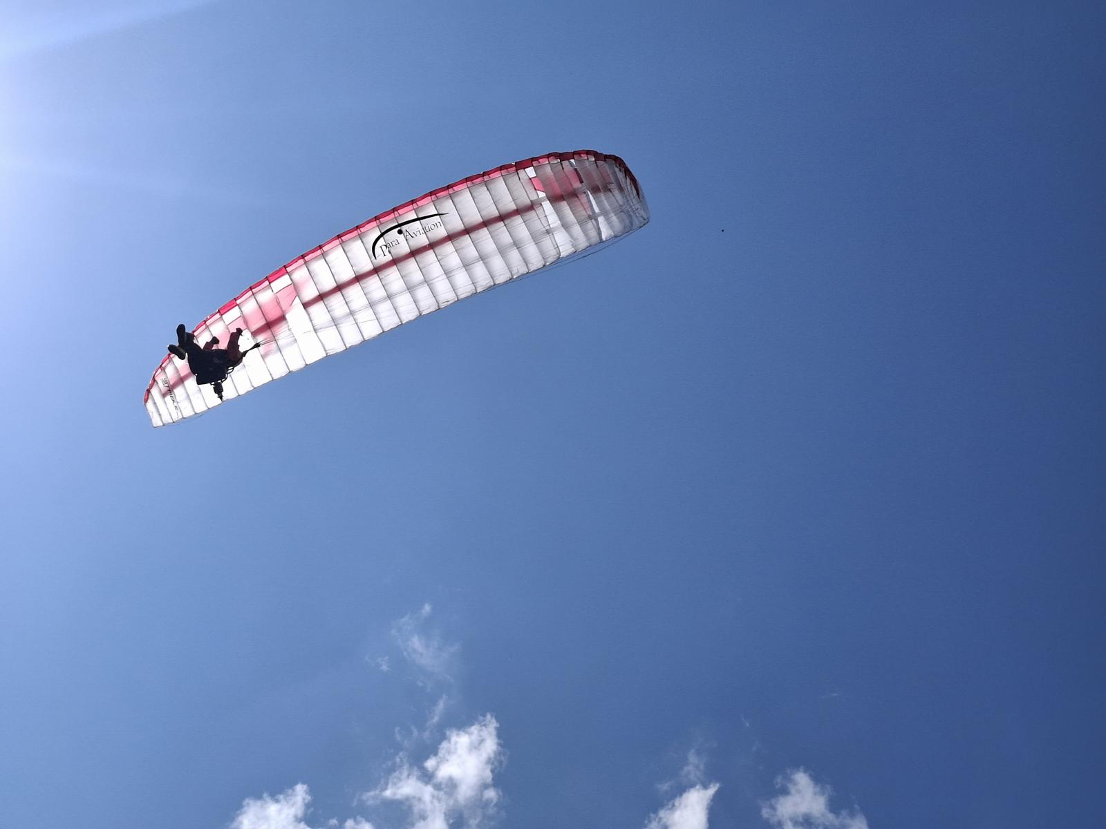 Erster Frühlingsflug: Stable 2.1 Race Hybrid im Annafree-Setup mit Pilotin Anna