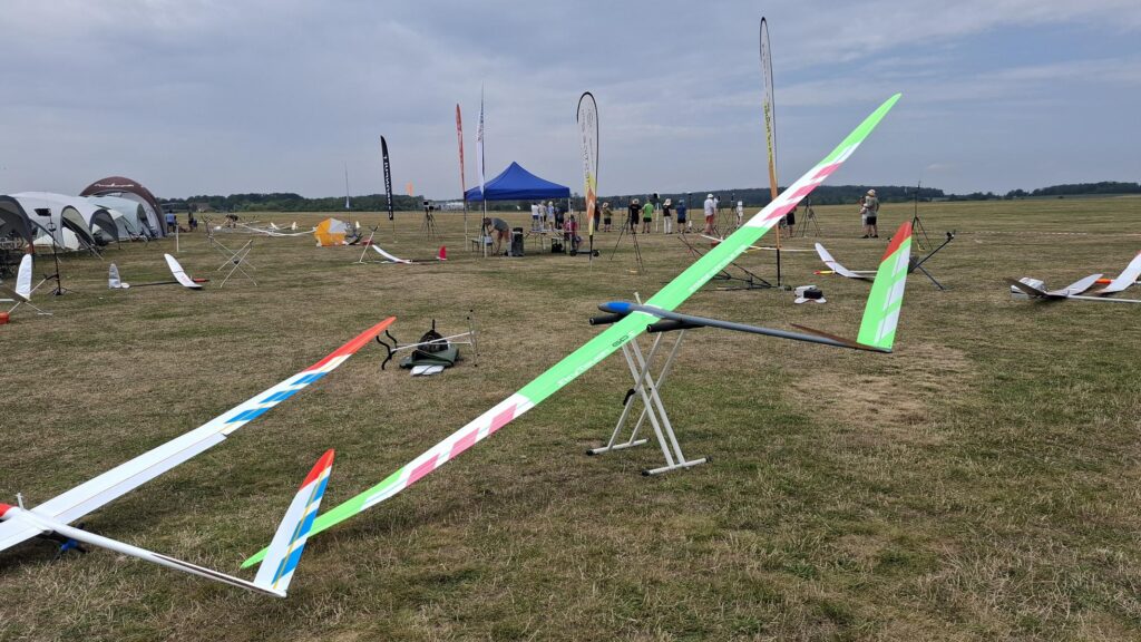 GPS Triangle Weltmeisterschaft in Oschatz mit Segelfliegern